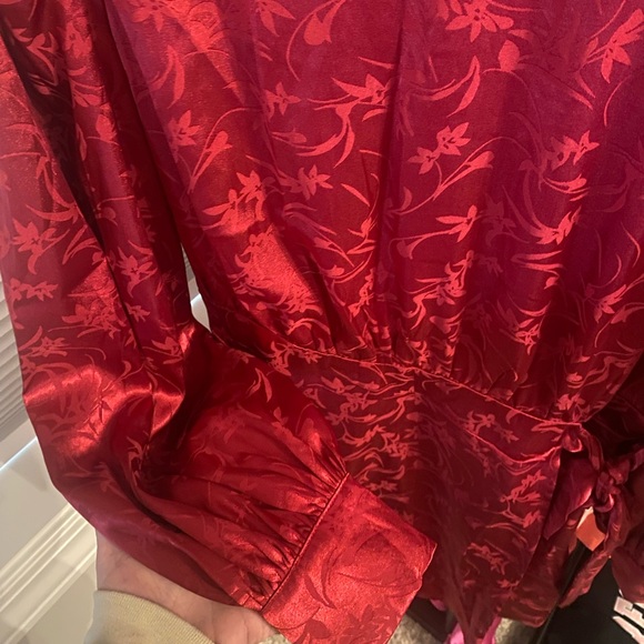 Romper - Picture 3 of 5